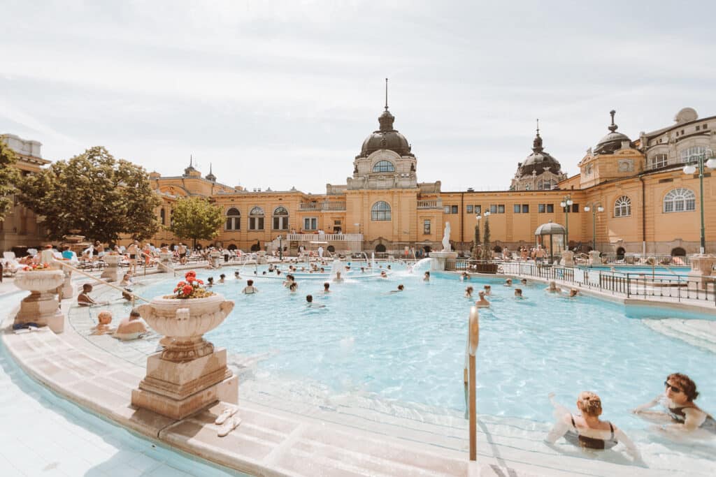 Szechenyi Thermal Baths, Budapest outdoor pool